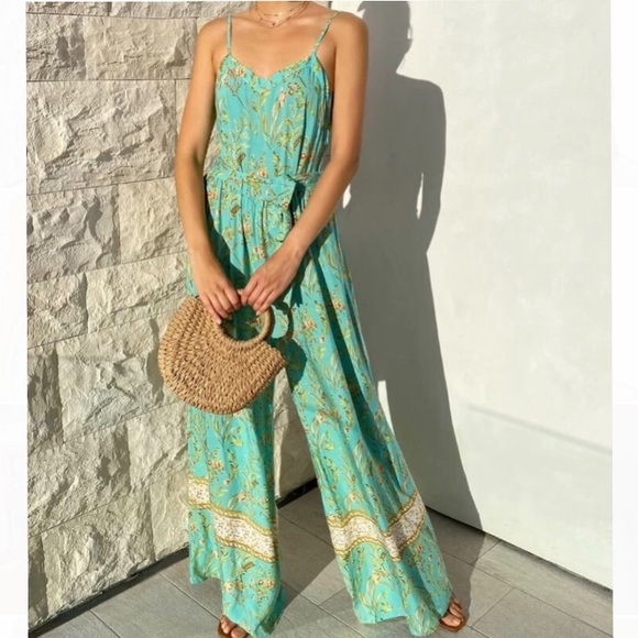 Pants - 🆕LAST ONE!🛍 Coastal Chic Flare Leg Jumper